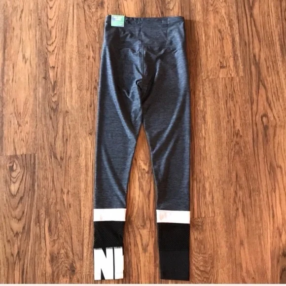 VS PINK Ultimate High-Waisted Leggings